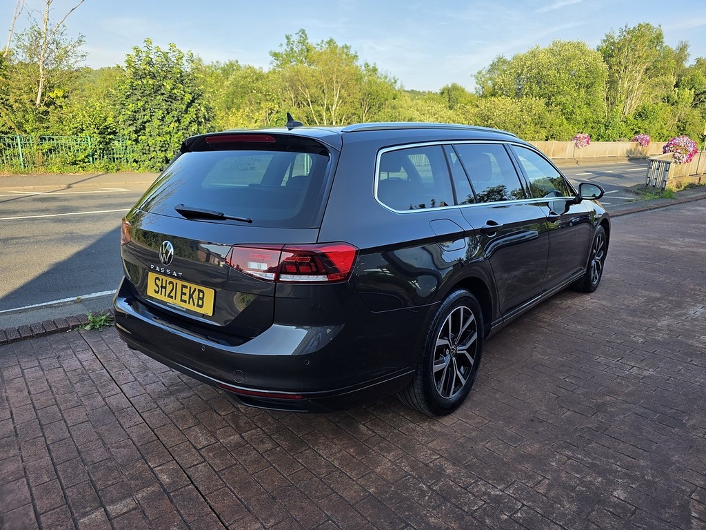 Volkswagen Passat 1.4 Tsi 13Kwh Gte Advance Estate Plug-i Red #13