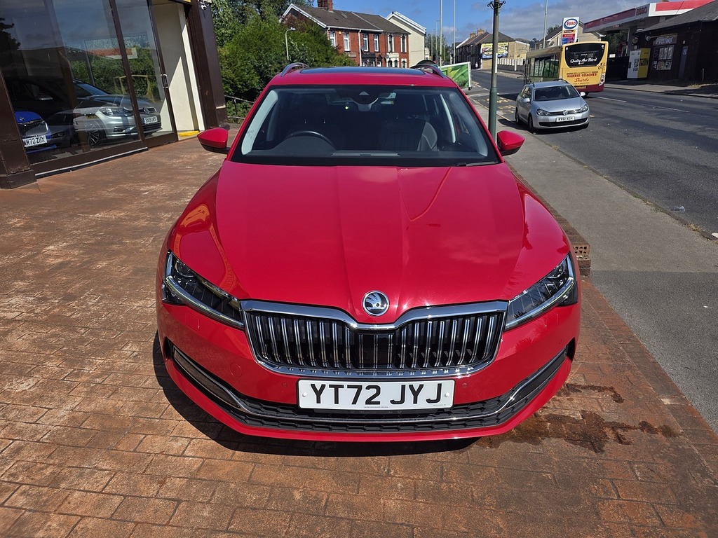 Skoda Superb Tdi Se L YT72JYJ Red #5