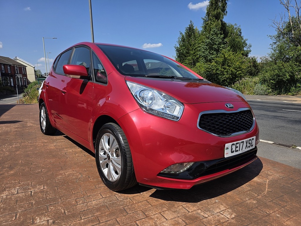 Kia Venga  White #7