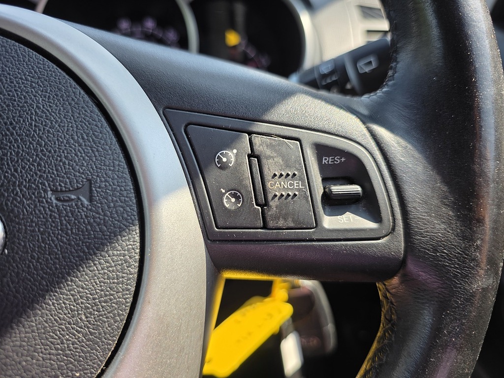 Kia Venga  White #50