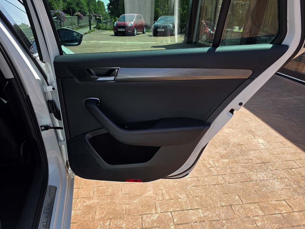 Skoda Superb Se Technology Grey #42