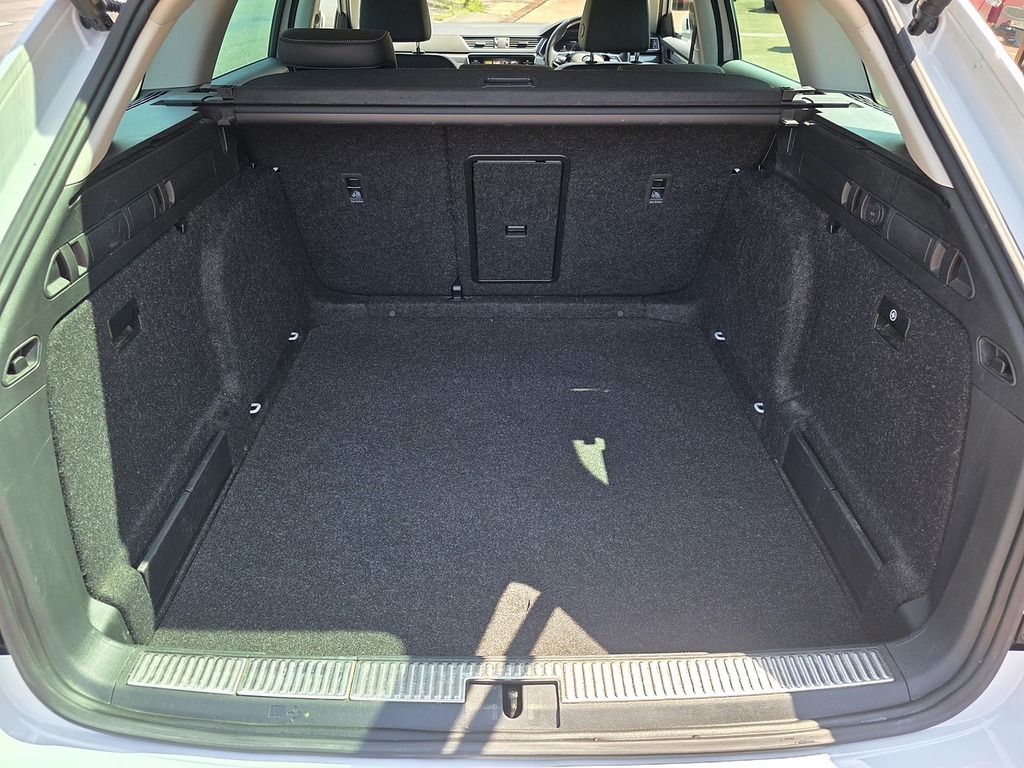 Skoda Superb Se Technology Grey #38