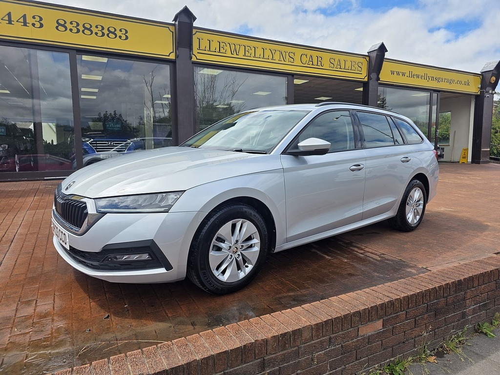 Skoda Octavia Tdi Se Technology Silver #2