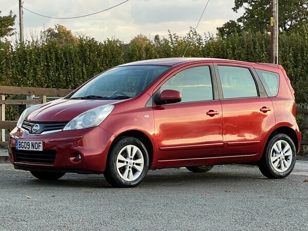 Nissan Note Hatchback 1.5 Dci Acenta 2009 Red