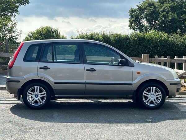Ford Fusion Hatchback 1.4 Td 2 2005 Silver #4