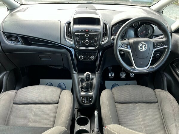 Vauxhall Zafira Tourer Mpv 1.6 Cdti Ecoflex Sri 2016 AE66VSA White #3