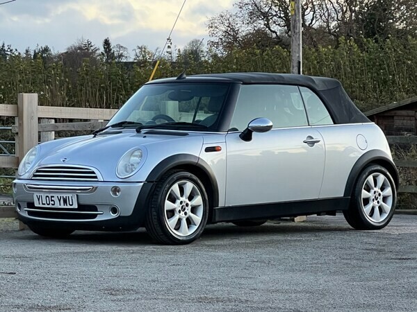 Mini Convertible Convertible 1.6 Cooper Convertible 2005 Silver