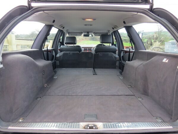 Mercedes-Benz E Class Estate 3.2 E320 Cdi Avantgarde 2002 Black #4