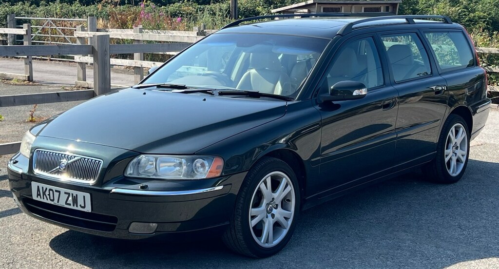 Volvo V70 Estate 2.4 D Se 2007 Green