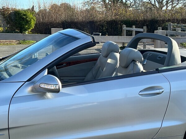 Mercedes-Benz SL Class Convertible 5.0 Sl500 2003 MV03BKG Silver #2