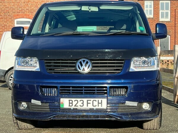Volkswagen Transporter Window Van 2.5 Tdi T32 2005 B23FCH Blue #2