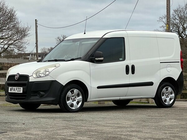 Fiat Doblo Panel Van 1.3 Doblo Cargo Cargo 1.3 90 Multijet Ii White