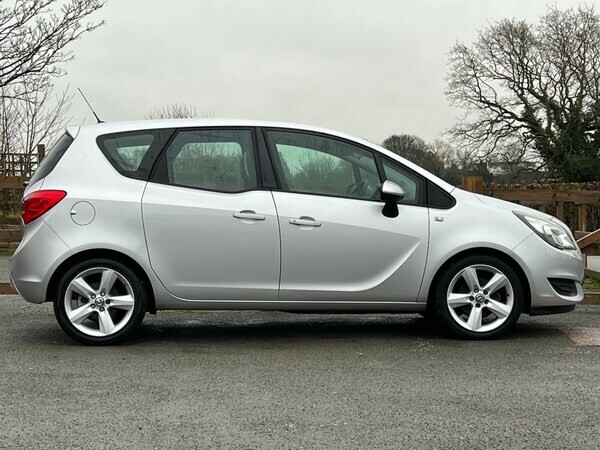 Vauxhall Meriva Mpv 1.4 I Exclusiv 2015 DS65XPK Silver #4