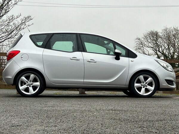 Vauxhall Meriva Mpv 1.4 I Exclusiv 2015 DS65XPK Silver #5