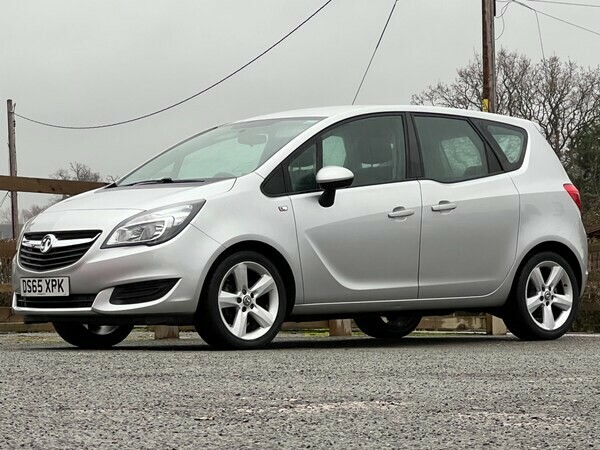Vauxhall Meriva Mpv 1.4 I Exclusiv 2015 DS65XPK Silver