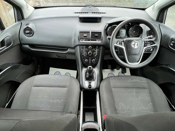 Vauxhall Meriva Mpv 1.4 I Exclusiv 2015 DS65XPK Silver #2