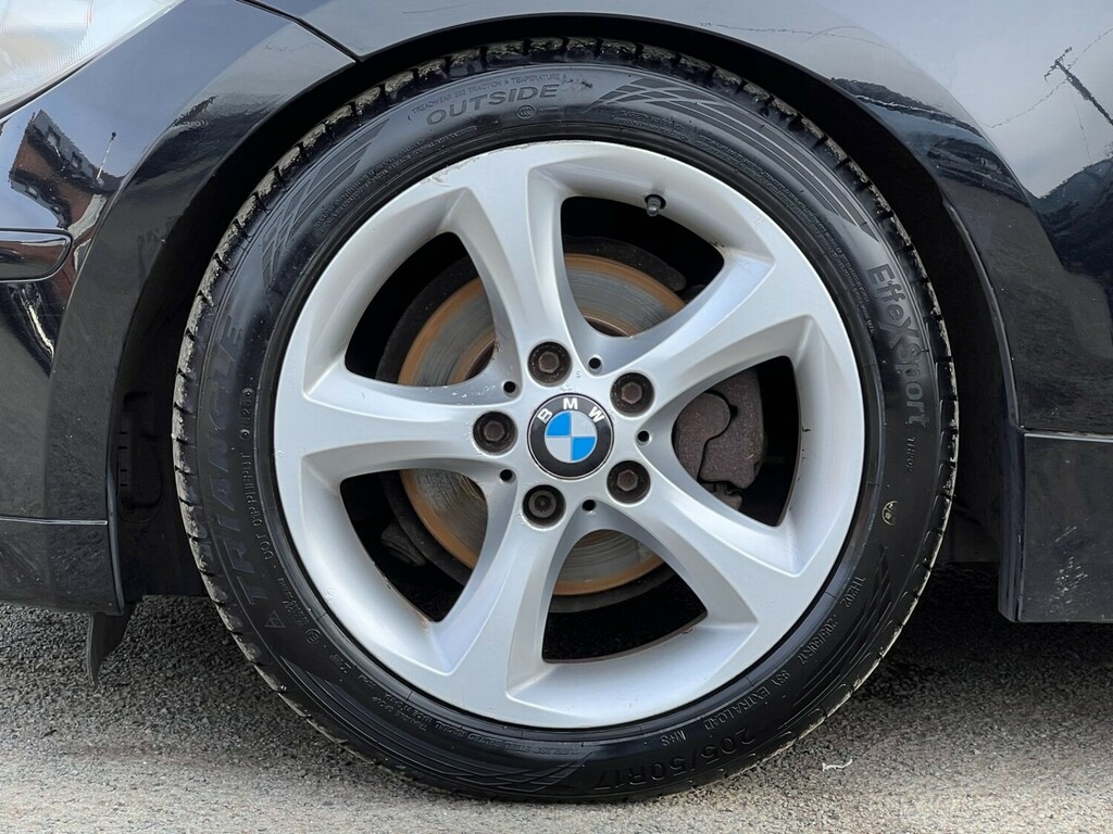 BMW 1 Series Hatchback 2.0 116I Sport 2009 DV09YJU Black #5