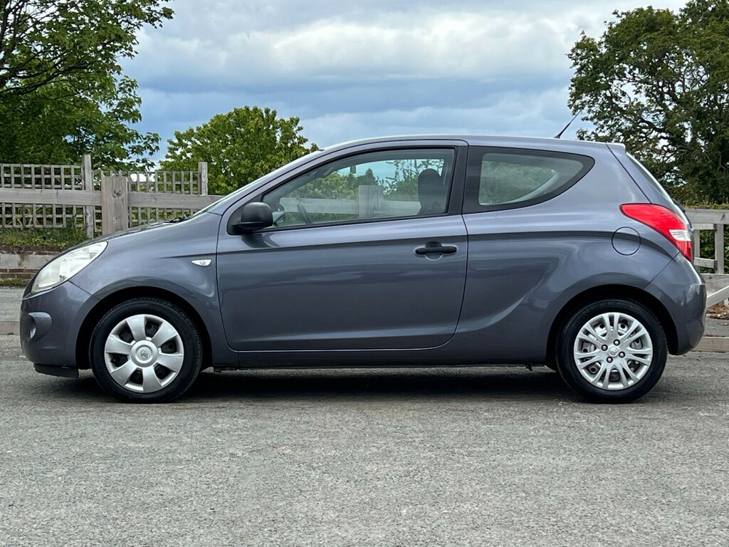 Hyundai I20 Hatchback 1.2 Classic 2011 AP60BXA Grey #4