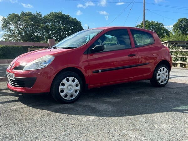 Renault Clio Hatchback 1.2 16V Freeway 2008 Red #3