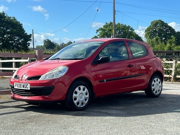 Renault Clio Hatchback 1.2 16V Freeway 2008 Red