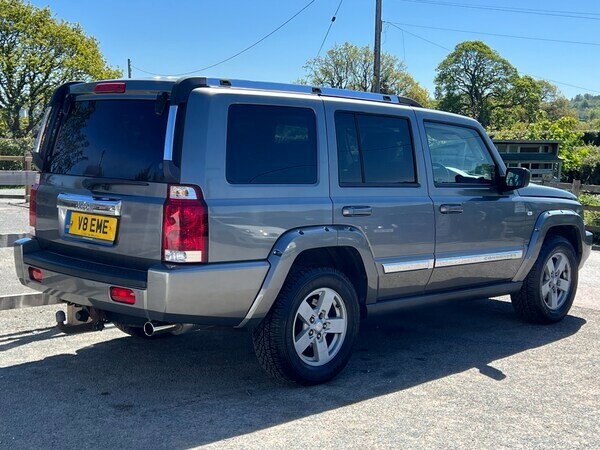 Jeep Commander 3.0 Crd Silver #8
