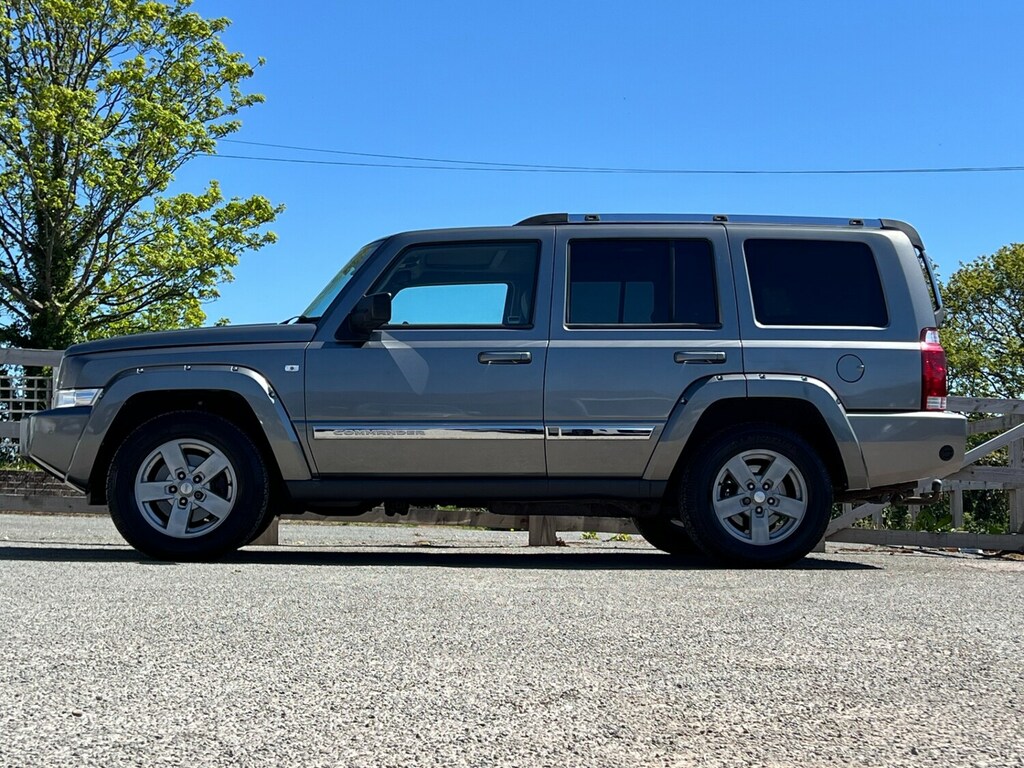 Jeep Commander 3L Limited Grey #26