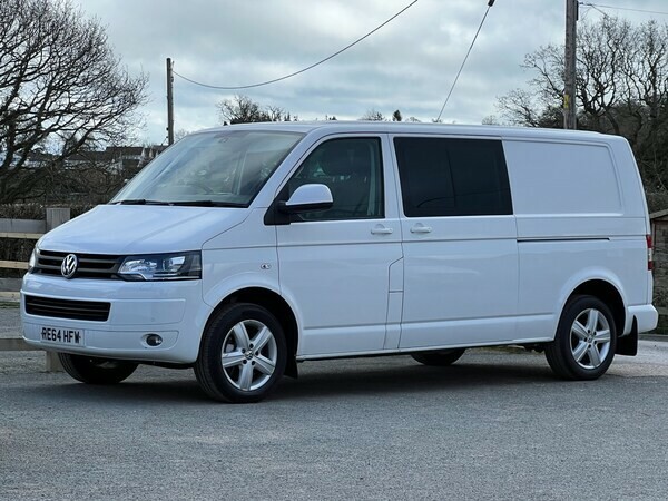 Volkswagen Transporter Combi Van 2.0 Bitdi T32 Highline 2015 RE64HFW White