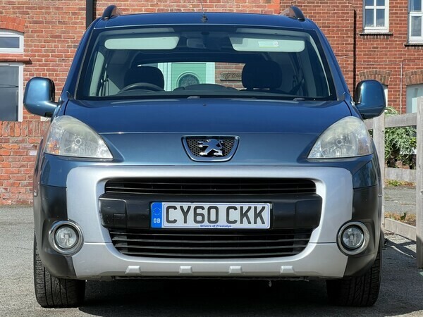Peugeot Partner Tepee Mpv 1.6 Hdi 8V Tepee Outdoor 2010 Blue #3