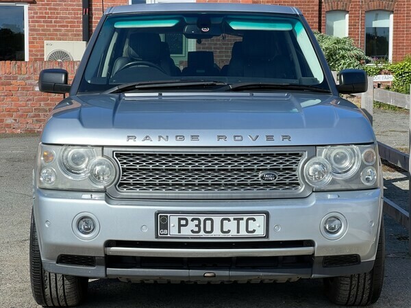 Land Rover Range Rover Suv 3.6 Td V8 Vogue 2007 Silver #2