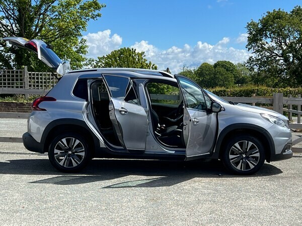 Peugeot 2008 Suv 1.2 Puretech Allure Premium 2018 CX68PXA Grey #2