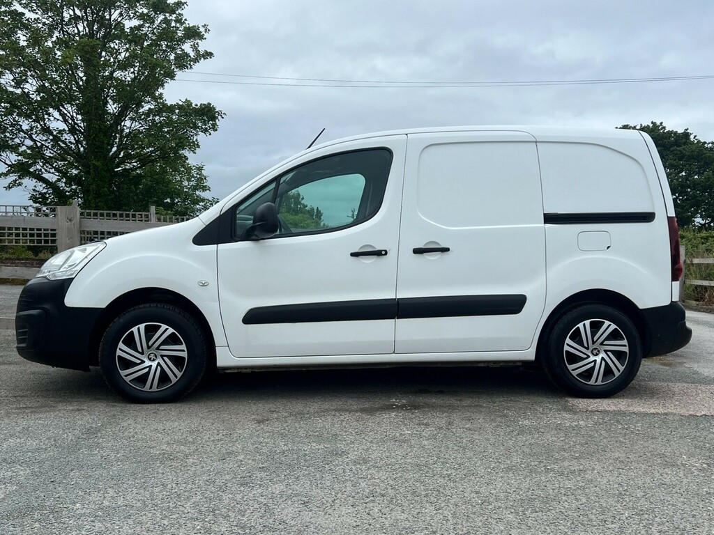 Citroen Berlingo Panel Van 1.6 Bluehdi 625 Enterprise 2019 CN68YSC White #4