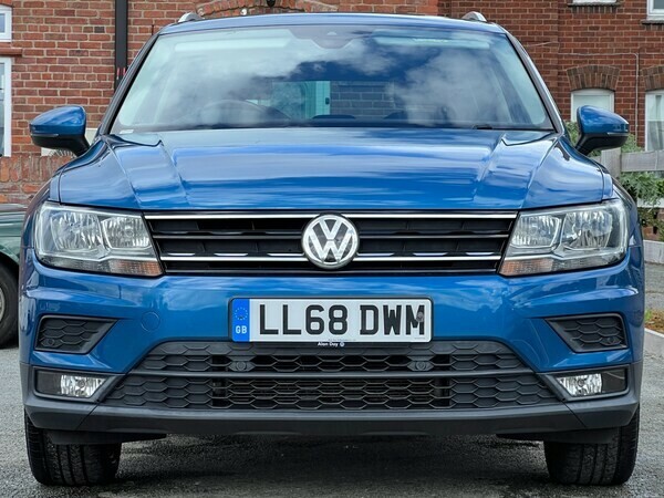 Volkswagen Tiguan Suv 2.0 Tdi Se 2018 FE08CME Blue #2