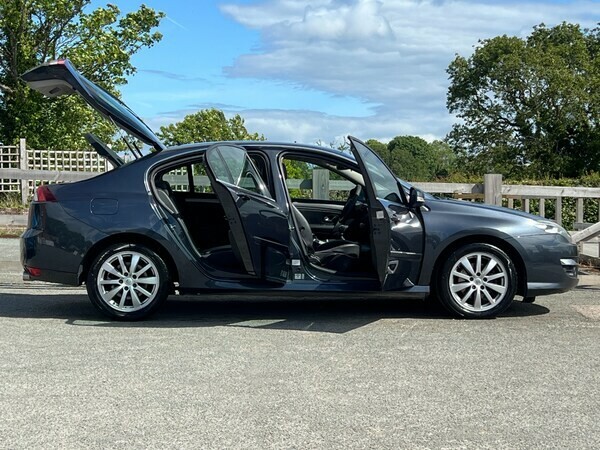 Renault Laguna 2.0 Dci Dynamique Tomtom Grey #2
