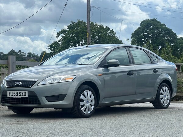 Ford Mondeo Saloon 2009 Grey