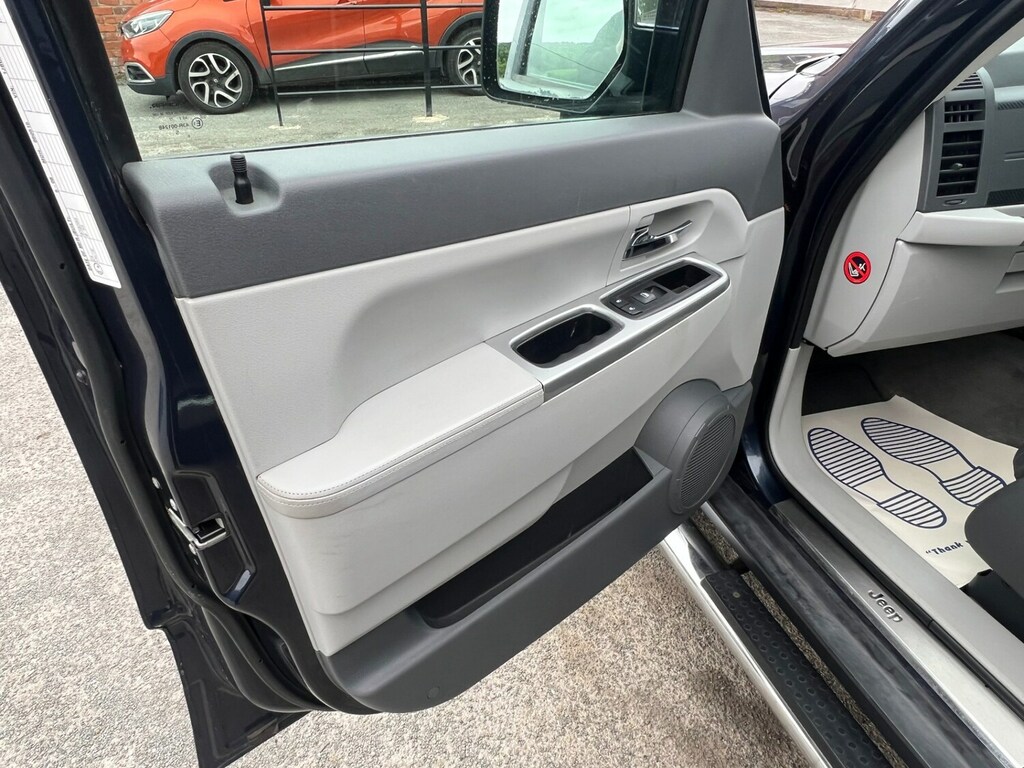 Jeep Cherokee 2.8L Null Blue #19