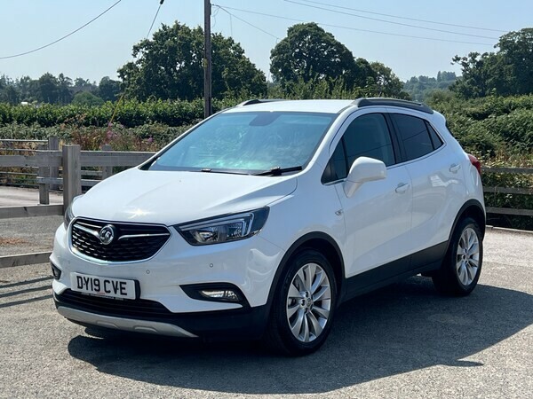 Vauxhall Mokka X Suv 1.4 I Turbo Ecotec Elite 2019 DY19CVE White #3