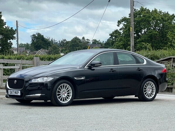 Jaguar XF Saloon 2.0 D Prestige 2017 Black