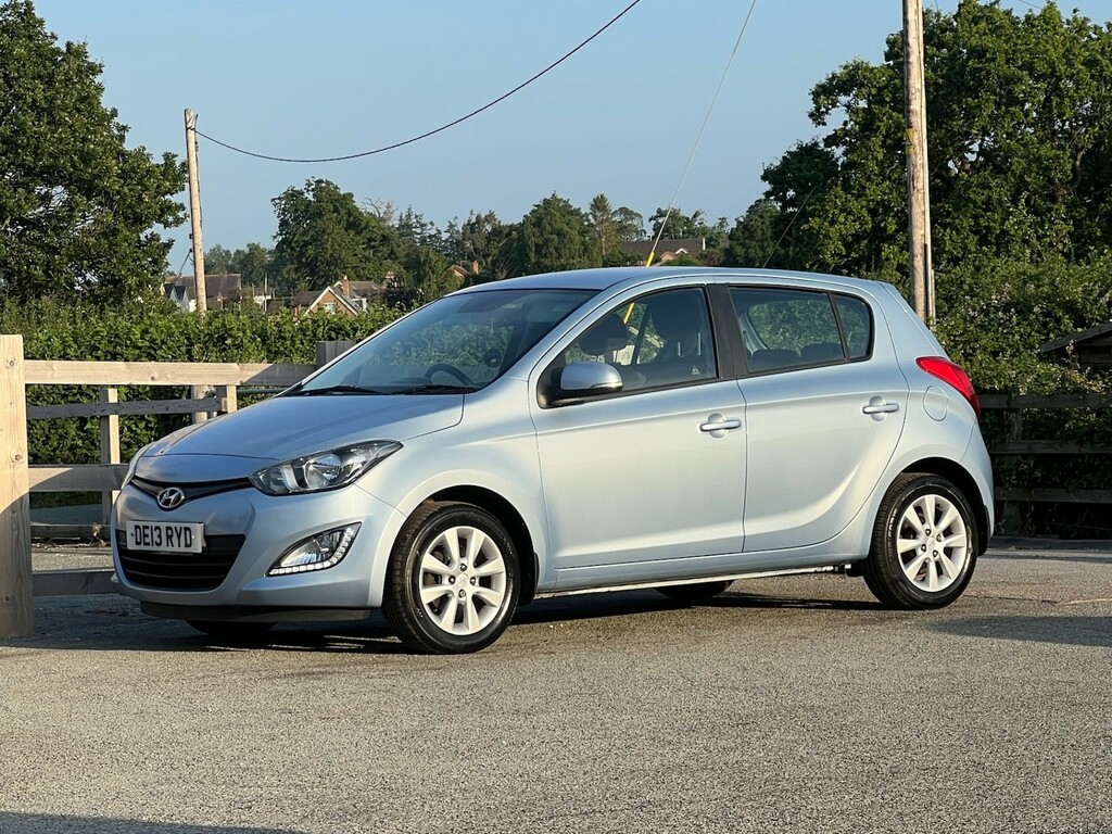 Hyundai I20 Hatchback 1.2 Style 2013 Blue