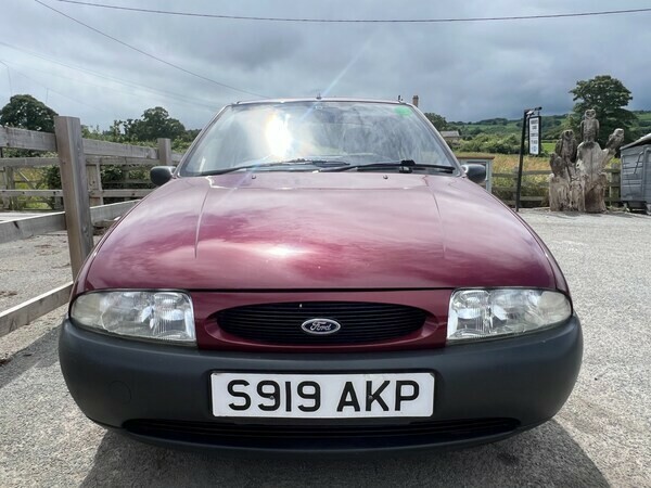 Ford Fiesta Zetec Silver #14