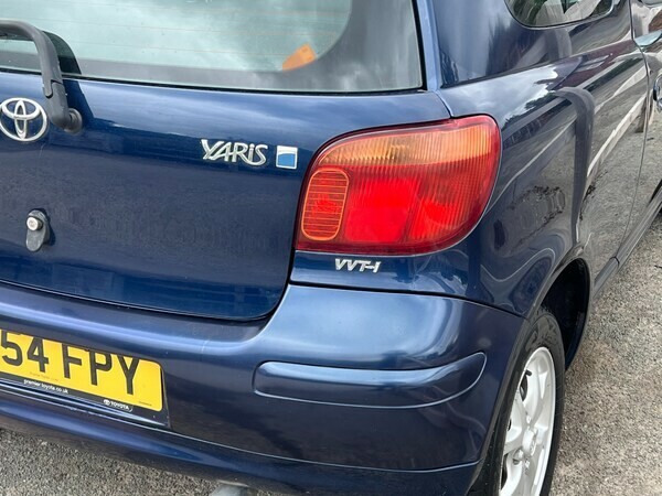 Toyota Yaris Hatchback 1.3 Vvt-i Blue 2005 DF54FPY Blue #4