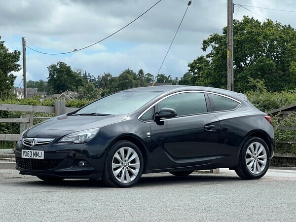 Vauxhall Astra GTC Coupe 2.0 Cdti Sri 2013 Black