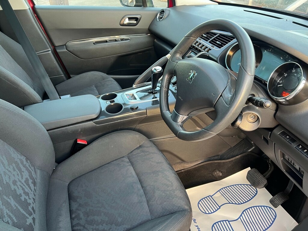 Peugeot 3008 Suv 1.6 E-hdi Allure 2013 KV13BXP Red #2