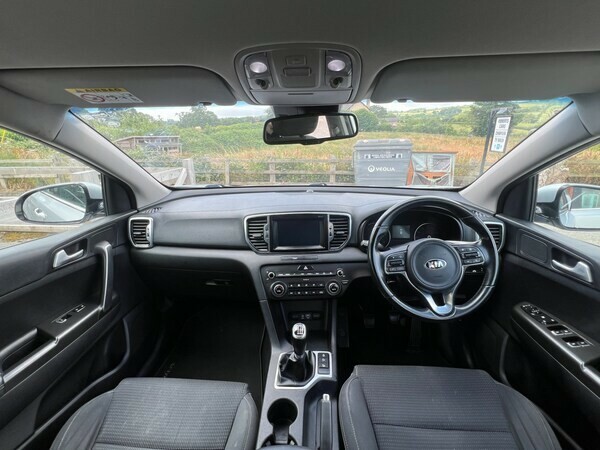 Kia Sportage Suv 1.7 Crdi 2 2016 CY66AEW Silver #2