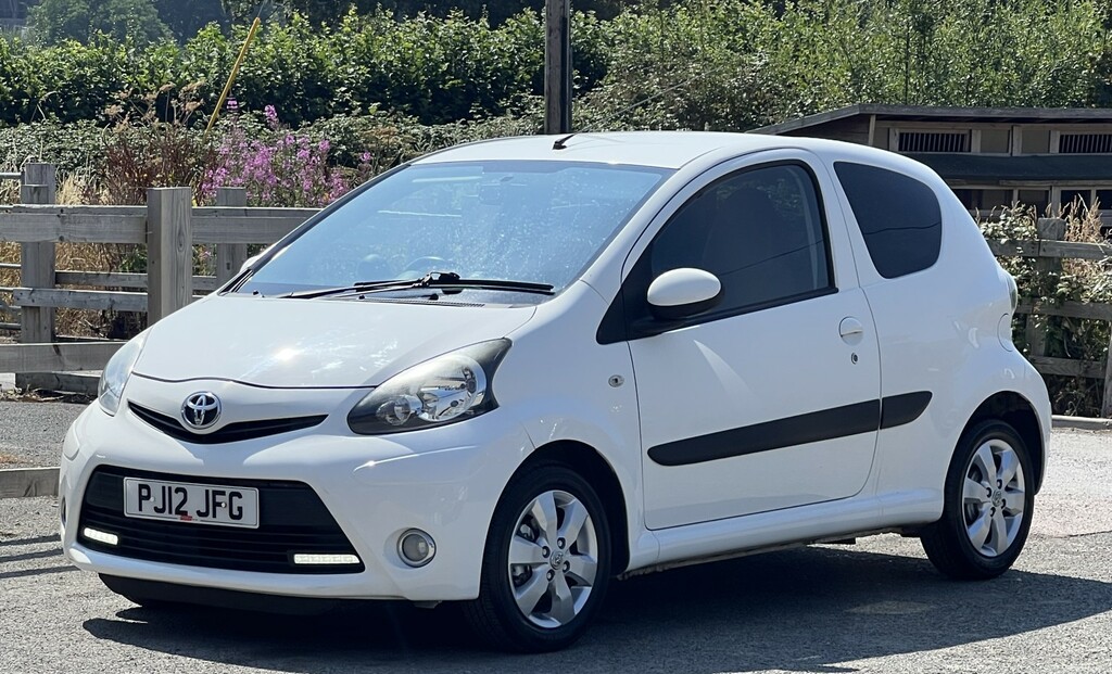 Toyota Aygo Hatchback 1.0 Vvt-i Fire 2012 PJ12JFG White #3