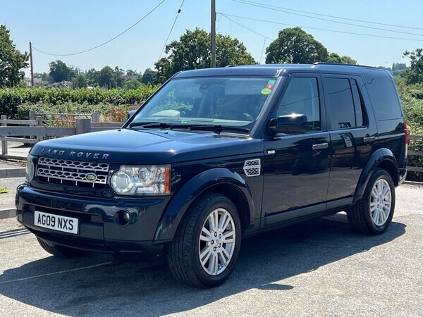 Land Rover Discovery 3.0 Blue