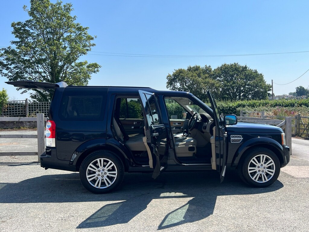 Land Rover Discovery Estate 3.0 2009 Blue #2