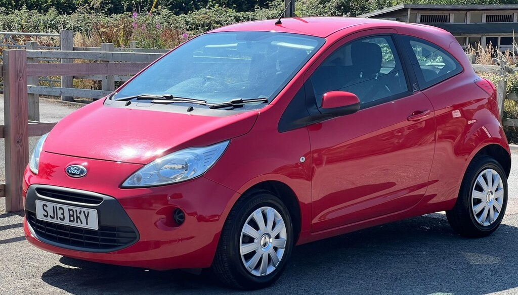 Ford KA Hatchback 1.2 Edge 2013 Red