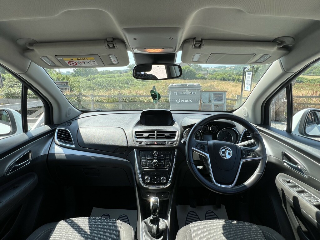 Vauxhall Mokka Suv 1.4 I Turbo Tech Line 2015 White #3
