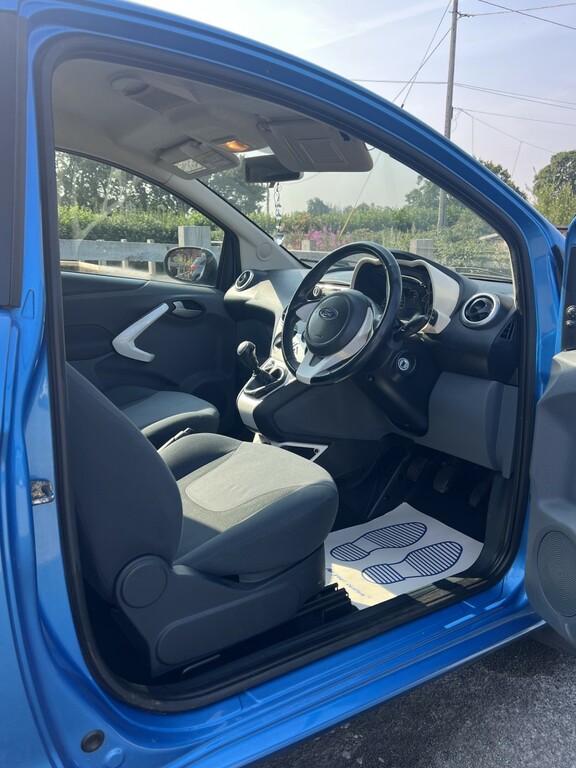 Ford KA Hatchback 1.2 Zetec 2010 BD10AOB Blue #2