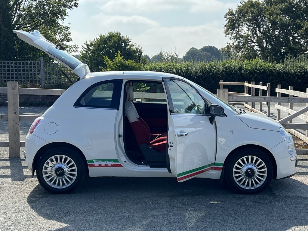 Fiat 500 Hatchback 1.2 500 1.2 Lounge Start Stop 2012 DS12NWU White #3